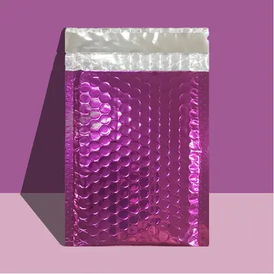 1000 Bubble Mailers shown as a finished custom-printed pack