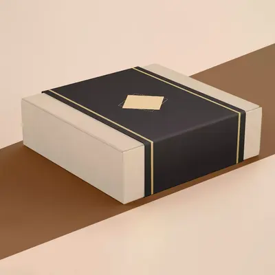 Belly Band Packaging displayed with the closure detail visible