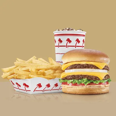 Burger Trays shown at an angle that reveals the depth of the pack