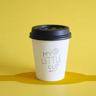 Custom Single Wall Paper Cups shown at an angle that reveals the depth of the pack