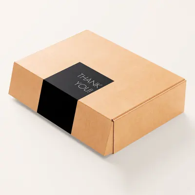 Minimal Packaging displayed with the closure detail visible