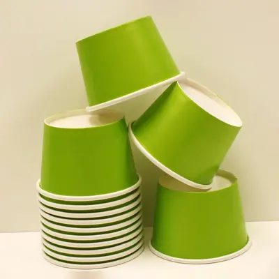 Paper Food Cups shown at an angle that reveals the depth of the pack