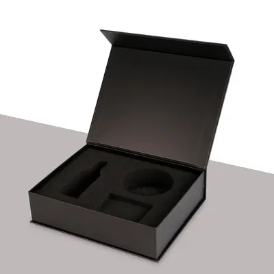 Rigid Boxes with Inserts displayed with the closure detail visible